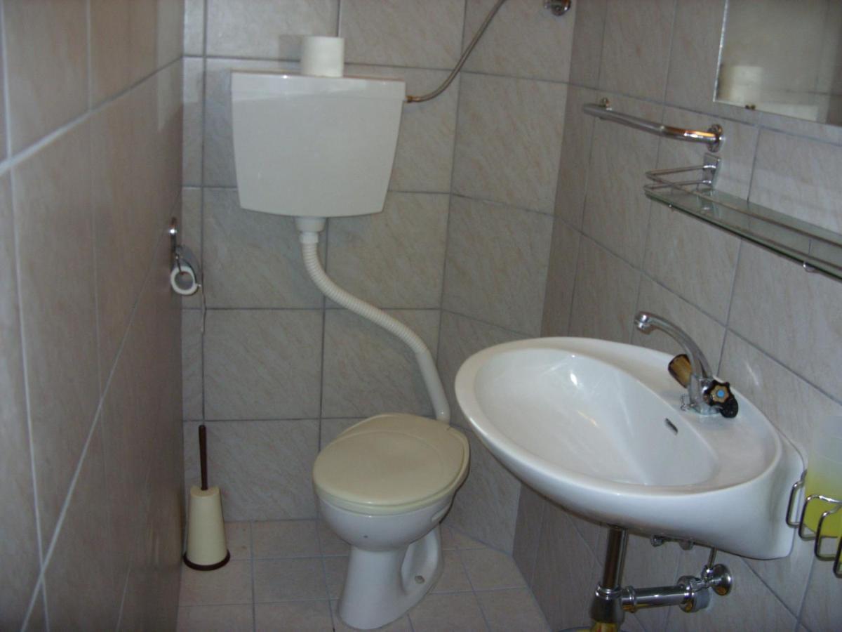 Apartamento Sobe Grajska Bled Exterior foto