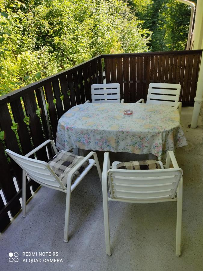 Apartamento Sobe Grajska Bled Exterior foto